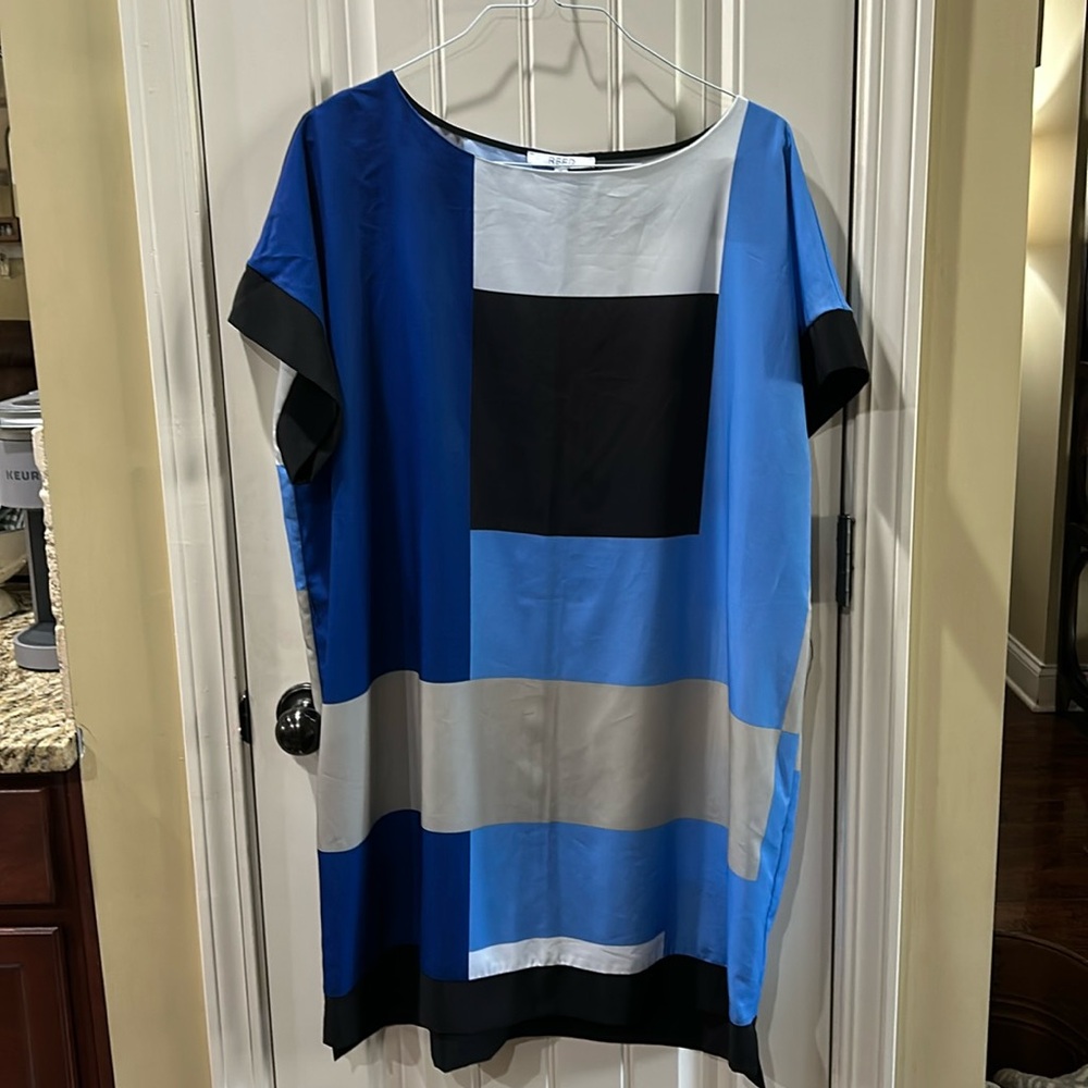 Mid thigh length dress